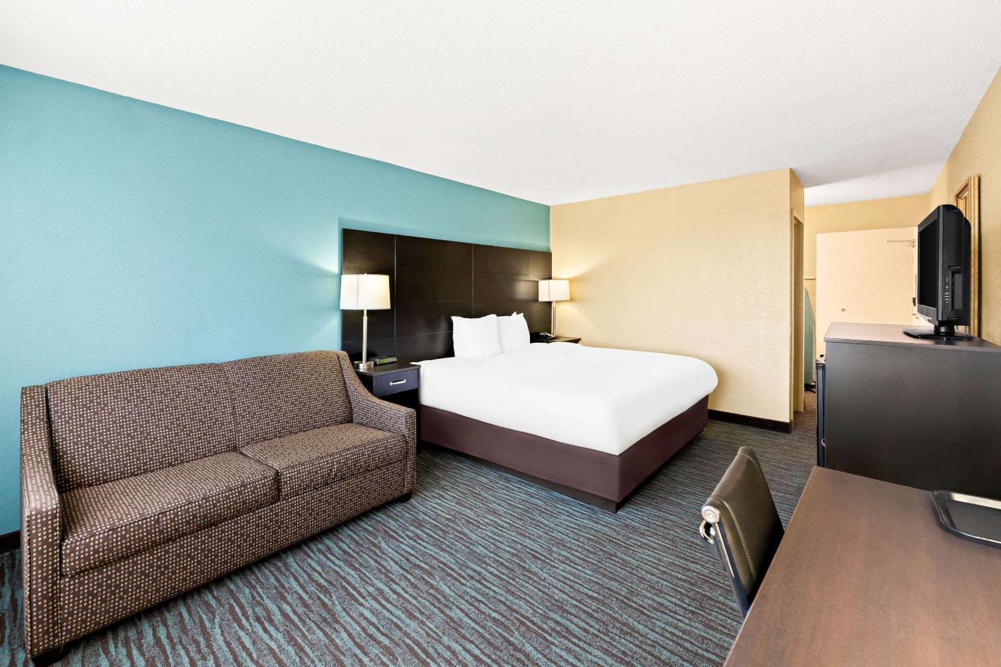 Quality Inn Dayton Airport Englewood Екстер'єр фото